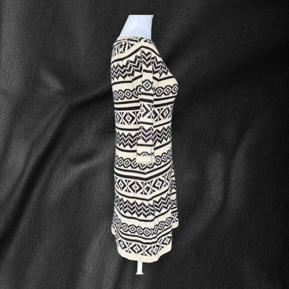 Charming Charlies Fair Isle Sweater Dress. - Med - Nordic, Scandinavian, Winter - Picture 2 of 8